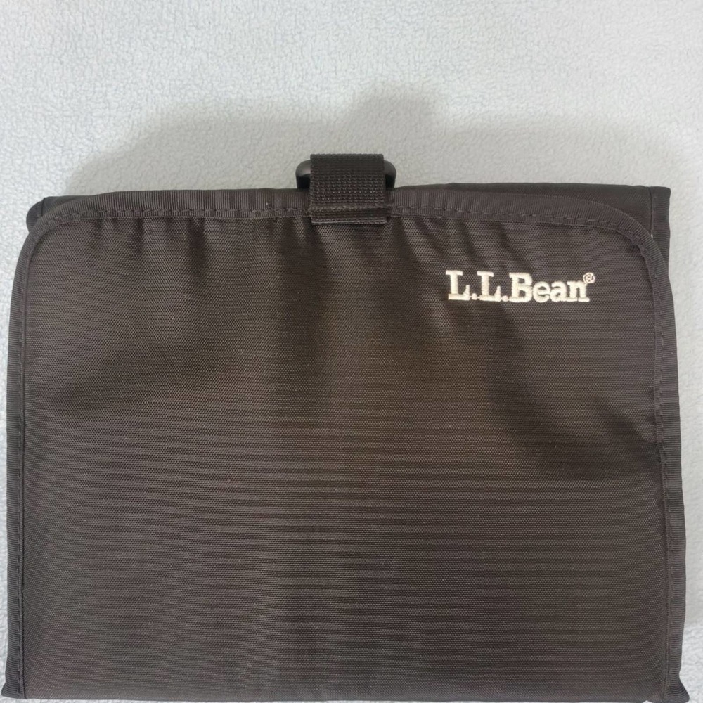 LL BEAN Organizer Travel Toiletry Bag Black‎ 9x7 when Closed